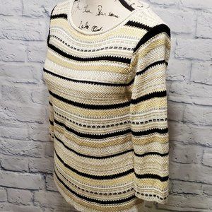 Classic Elements Tan White 3/4 Sleeve Knit Sweater